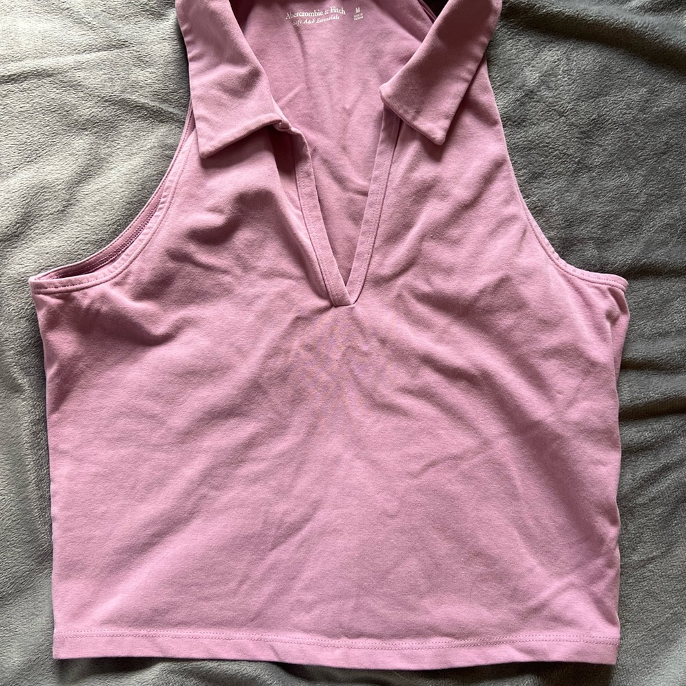 Abercrombie & Fitch‎ Light Pink Collared V-Neck Cropped Tank Soft AF Essentials